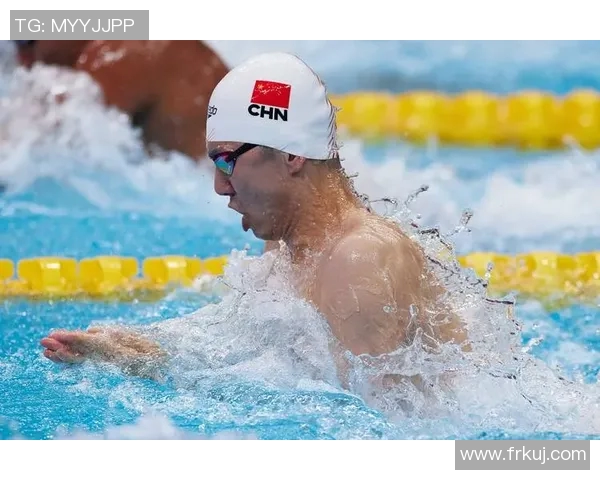 蛙泳半决赛晋级名单揭晓各路选手争夺决赛席位的精彩瞬间